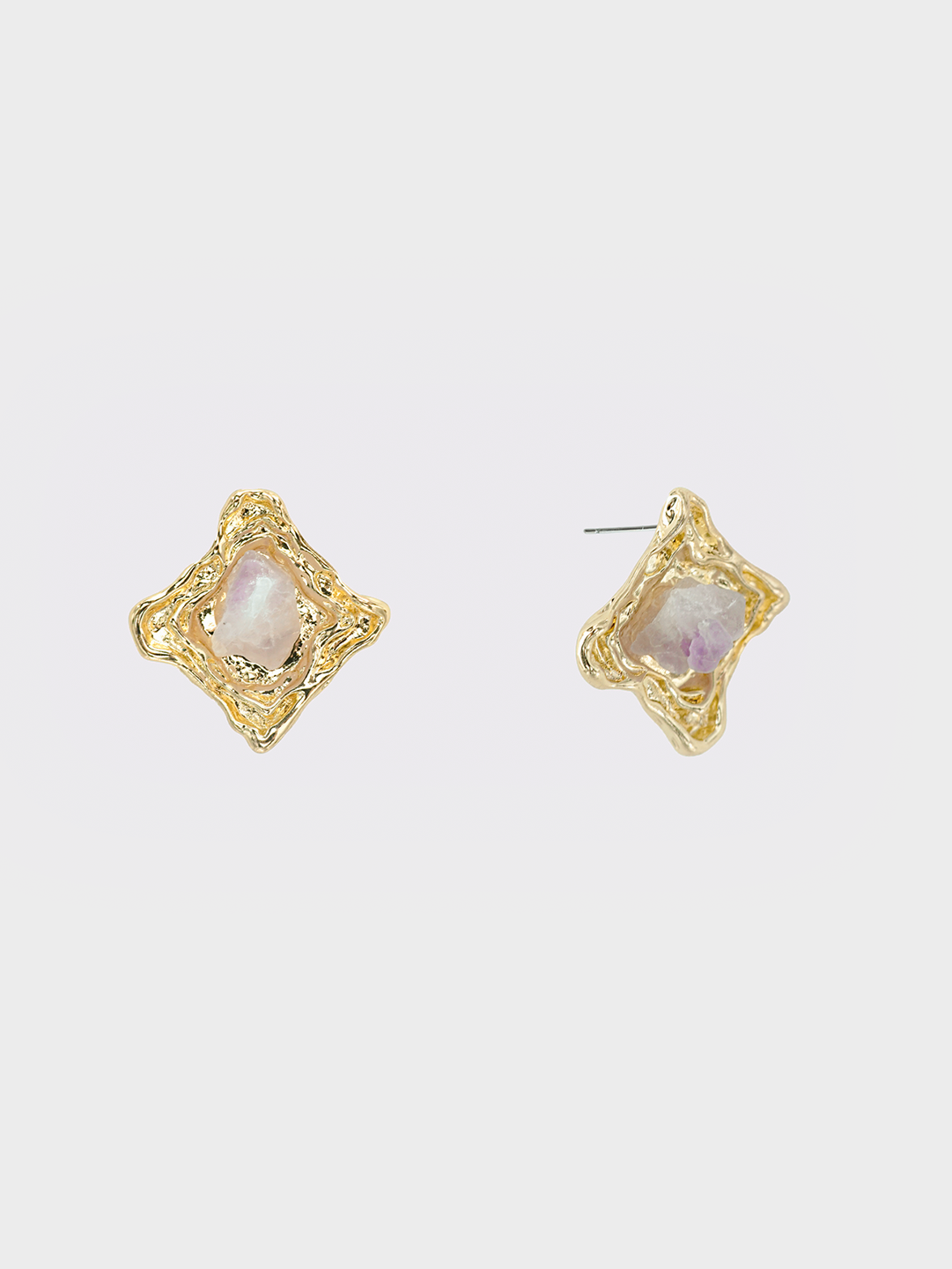 A front view of the Amethyst Square Golden Stud Earrings, featuring amethyst stones set in gold, offering a minimalist and modern design